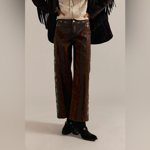 $298! FP We The Free Belle Embroidered Vegan Pants Shaved Chocolate SZ US 4 NWOT - Picture 2 of 4